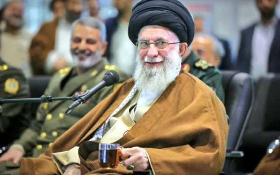 اداره پاسخگویی فضای مجازی: خامنهای گفت چطور میشود زنی خوشصدا بخواند و مرد تکان نخورد