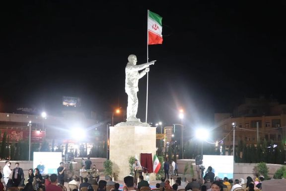 انقلاب ملی در کرمان؛ کشتار معترضان برای حفاظت از مجسمه قاسم سلیمانی