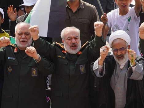 نائب قائد الحرس الثوري الإيراني: أداء محور المقاومة "منقطع النظير"