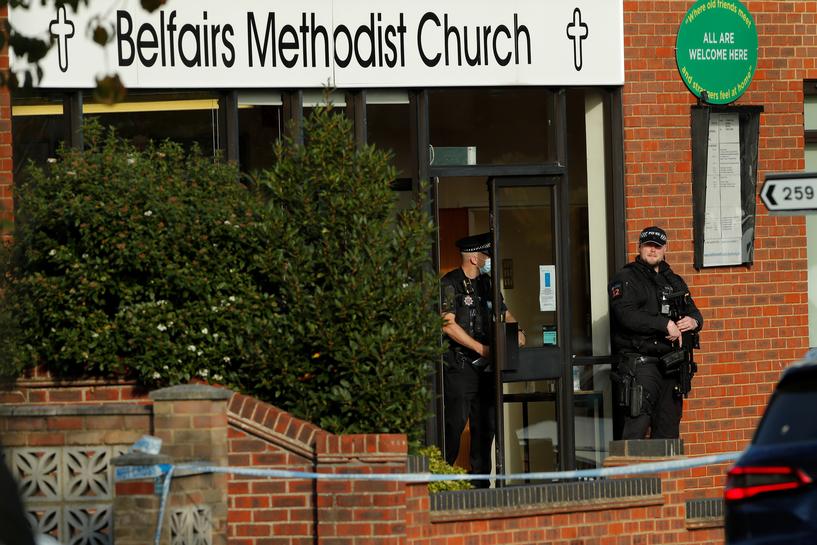 فرد متهم به قتل نماینده پارلمان بریتانیا خود را وابسته به داعش معرفی کرد