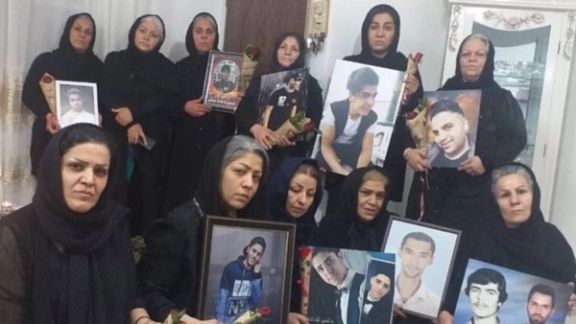 مادران دادخواه با کارزار «من هم مادر کسی هستم» یاد فرزندانشان را گرامی داشتند