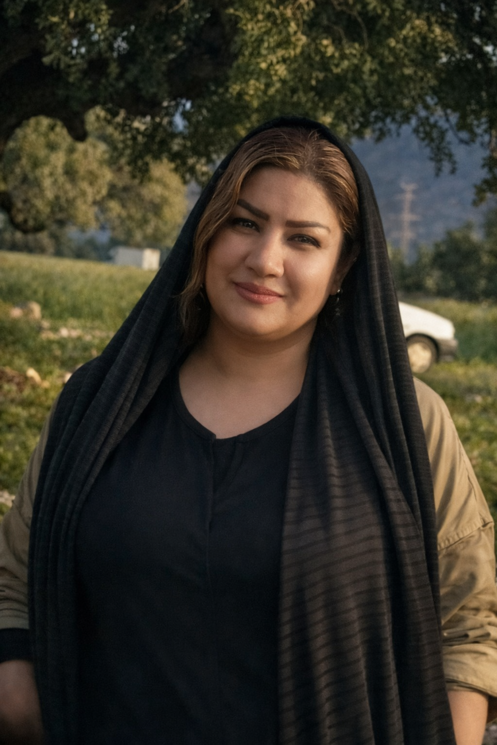 فرزانه ساسانی‌پور؛ زنی که هنگام کمک به مجروحان، مقابل خانه مادرش کشته شد