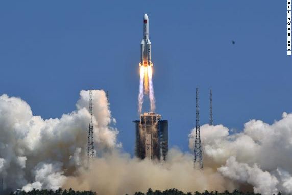 بیشتر بقایای راکت ارسال شده به ایستگاه فضایی چین در جو زمین سوخت