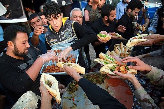 رئيس منظمة الهيئات الدينية الإيرانية: "مراسم الأربعين" تُكلف 15 تريليون تومان سنويًا