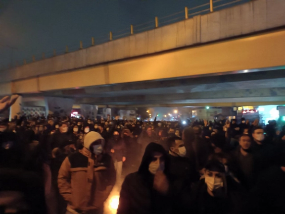 پیام مخاطب: پیکر ۷۶ معترض کشتهشده گرگان را در پایگاه نظامی نگه داشتند