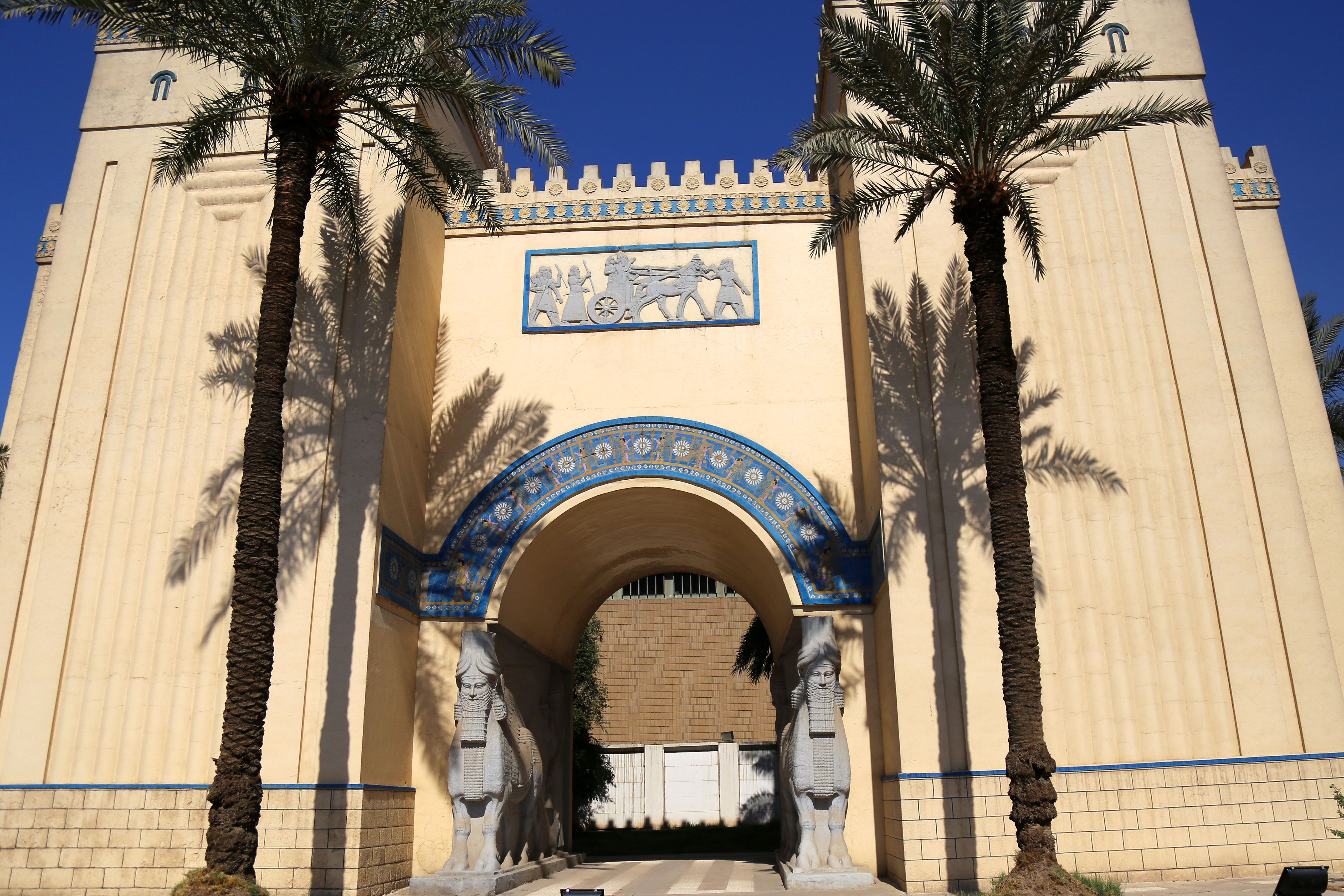 ۲۰ سال پس از حمله آمریکا به عراق: اشیای باستانی و عتیقه‌جات عراق از کجا سر درآورده‌اند؟