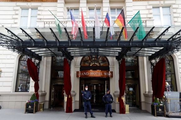 معاون جوزپ بورل برای توافق جهت از سرگیری مذاکرات هستهای به تهران میرود