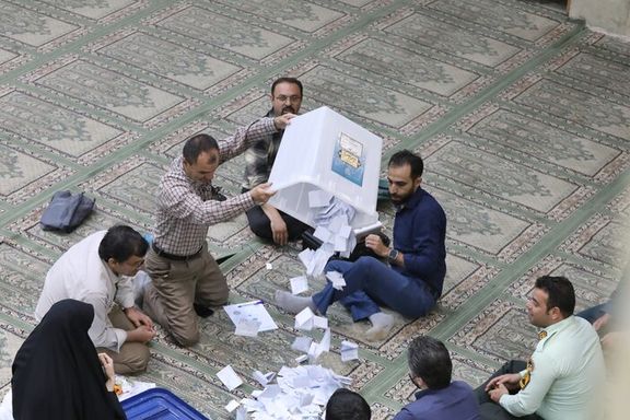 رای دادن در نظام خودکامه به معنای انتخاب کردن نیست