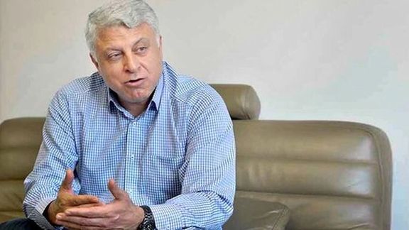 Reformist politician Fayaz Zahed during his interview with Etemad