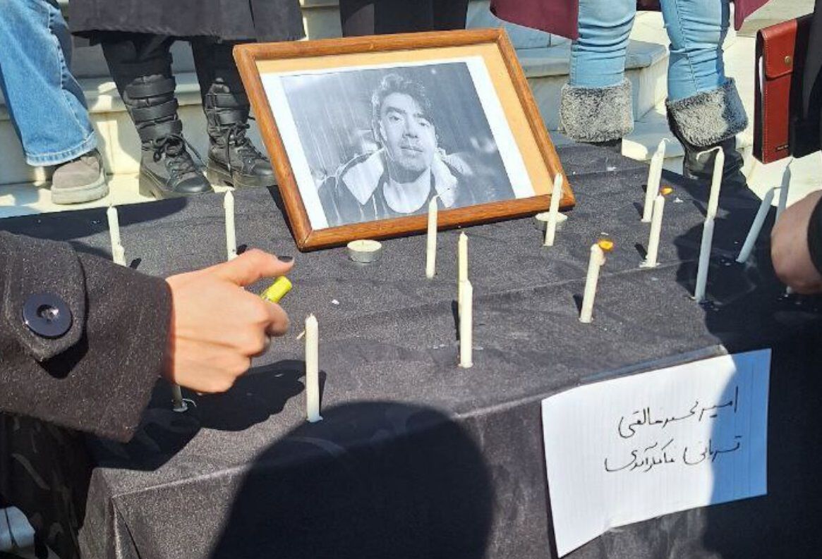 دانشجویان دانشگاه تهران بار دیگر در اعتراض به قتل امیرمحمد خالقی تجمع کردند