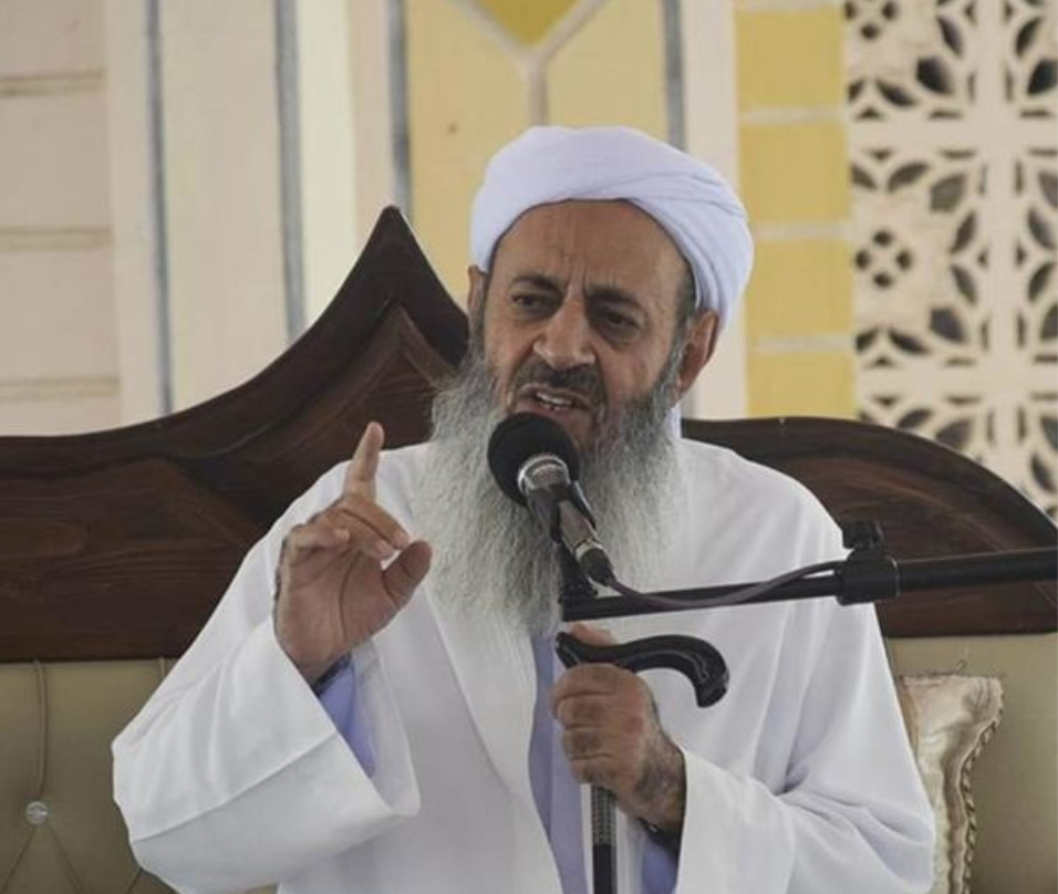 خطيب أهل السنة في إيران: إذا كان حل مشاكل الشعب بالاعتقال فاعتقلونا جميعًا