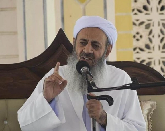 خطيب أهل السنة في إيران: إذا كان حل مشاكل الشعب بالاعتقال فاعتقلونا جميعًا