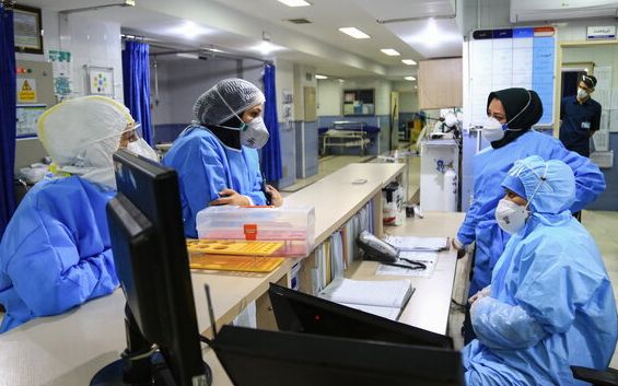 نماینده چابهار: یک پرستار باید ۳۵ ساعت اضافهکار داشته باشد تا یک کیلو گوشت بخرد