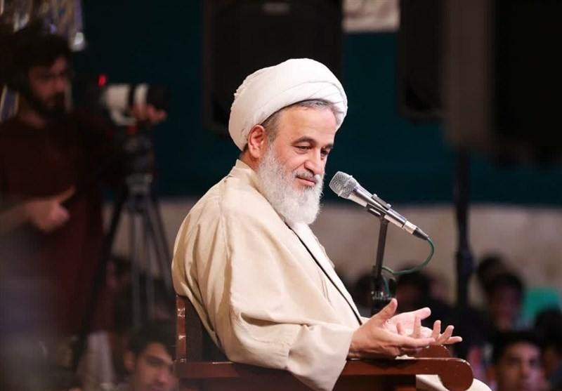 علیرضا پناهیان: حاضریم تمام منافع ملی را برای انتقام خامنه‌ای بدهیم