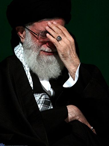 خامنهای پس از سه هفته پنهانشدن، هنوز برای مرگ مقامها پیام عزای عمومی نداده