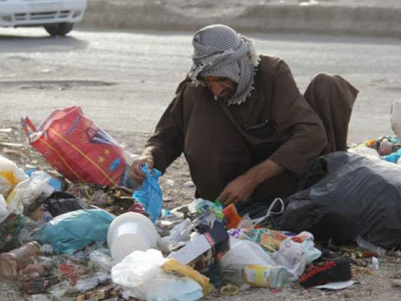 باحث برلماني: 26 مليون إيراني في فقر مطلق و4 ملايين بلا قوت يومي