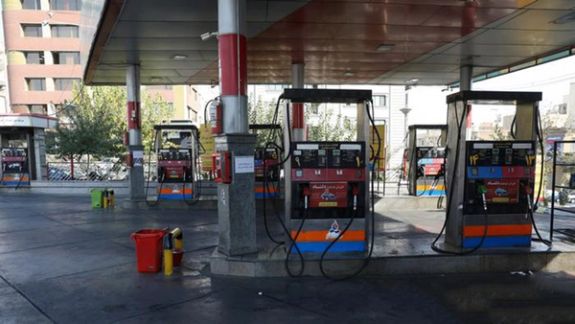 سخنگوی کمیسیون امنیت ملی: هنوز درباره منشاء اختلال در سامانه سوخت اجماع وجود ندارد