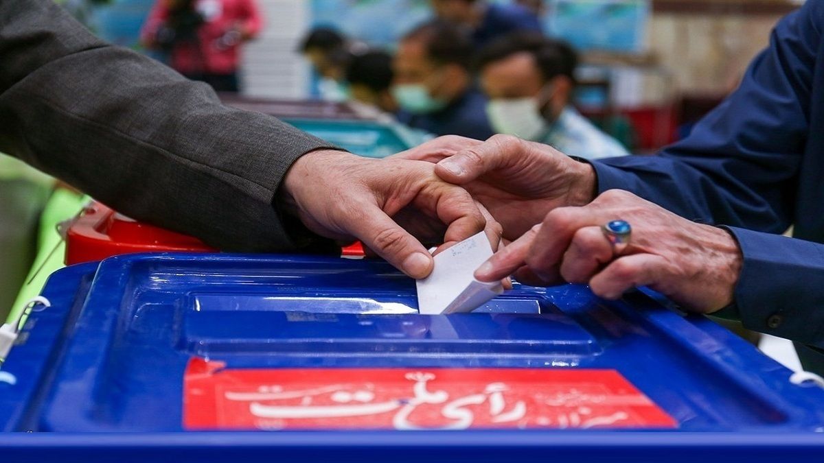 Iran Election: Young Voters Face Limited Choices, Outdated Narratives
