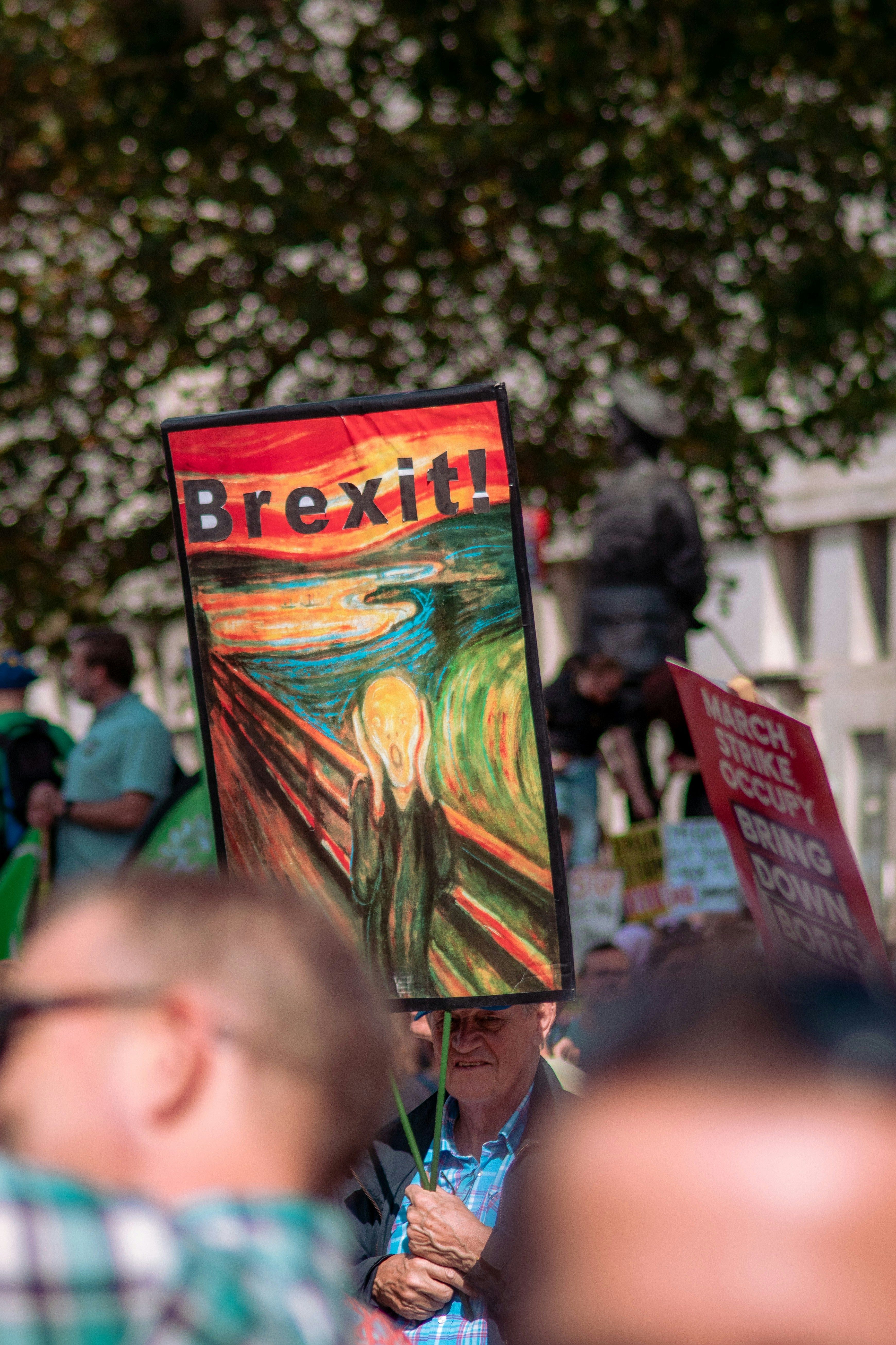 آیا بازگشت بریتانیا به اتحادیه اروپا می‌تواند اقتصاد این کشور را متحول کند؟