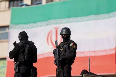 سفیر پیشین بریتانیا: برای سرنگونی حکومت ایران پنج عامل لازم است؛ پیامهای ترامپ کافی نیست