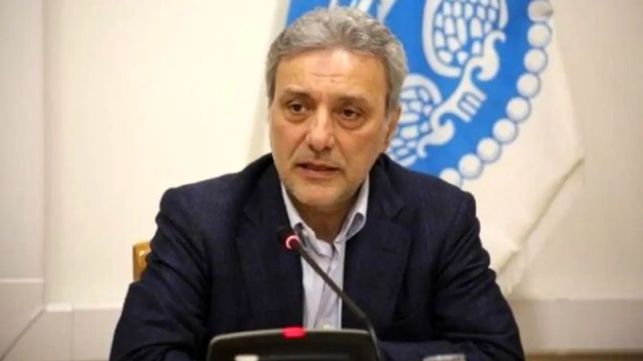 انتقاد عضو هیات امنای دانشگاه تهران از دخالت شورای عالی انقلاب فرهنگی در دانشگاه‌ها