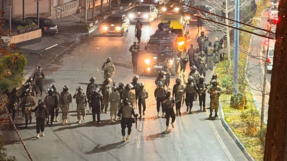 حتى العلاج أصبح جريمة في إيران