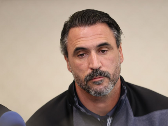 آلمیدا درباره حضور در ایران: دولت به مردم فشار میآورد، حتی در خانههایشان جریمه میشوند