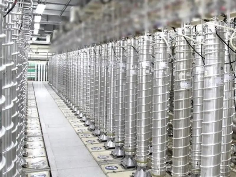 روزنامه هلندی: نیروی نفوذی سرویس جاسوسی هلند مسئول انتقال ویروس استاکس‌نت به نطنز بود