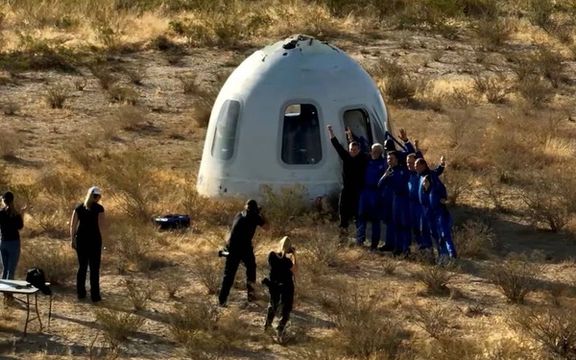 پنجمین پرواز راکت با سرشنین شرکت بلواوریجین با موفقیت انجام شد