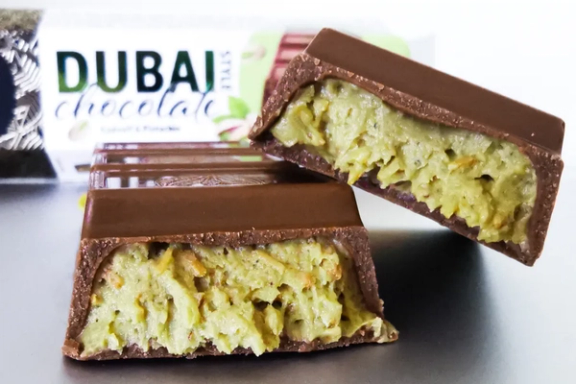 محبوبیت «شکلات دبی» باعث کمبود جهانی پسته شد