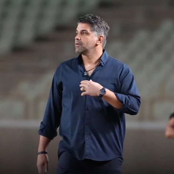 پیروز قربانی: آفساید و تماشاگر بهانه است، من بلد نیستم، تیمم بد بود، باختیم