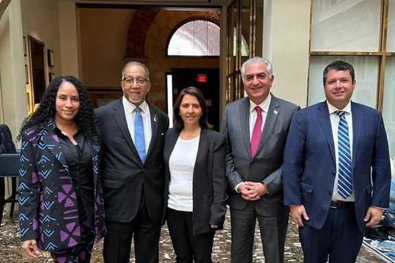 شاهزاده رضا پهلوی در واشینگتن با وزیر اطلاعات اسرائیل دیدار کرد