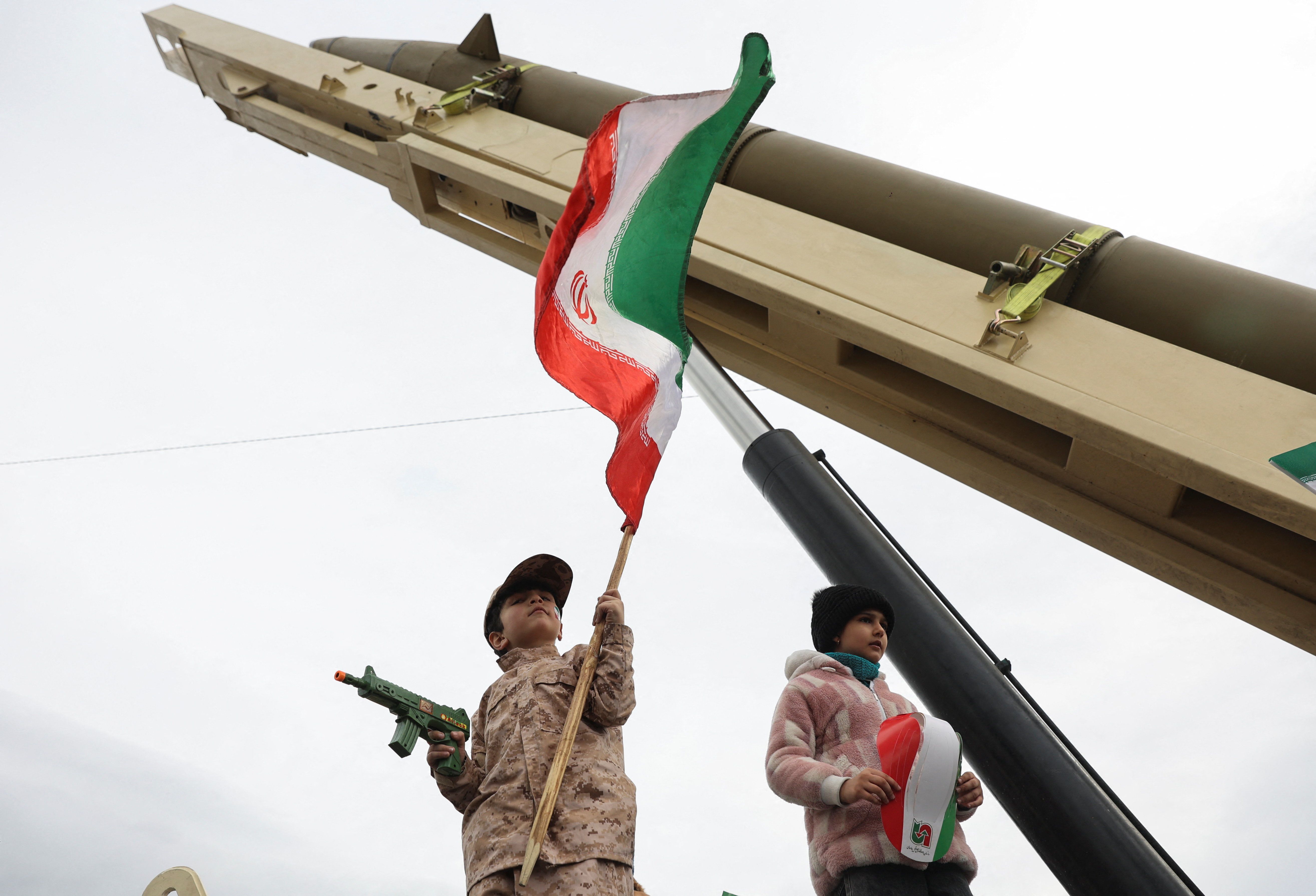 School students told to burn images of Trump and Netanyahu 