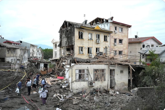 Destroyed homes in Astaneh Ashrafieh