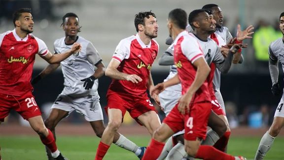 گولسیانی درباره خرابکردن پنالتی: فوتبال همین است، از هواداران و همتیمیها معذرت میخواهم