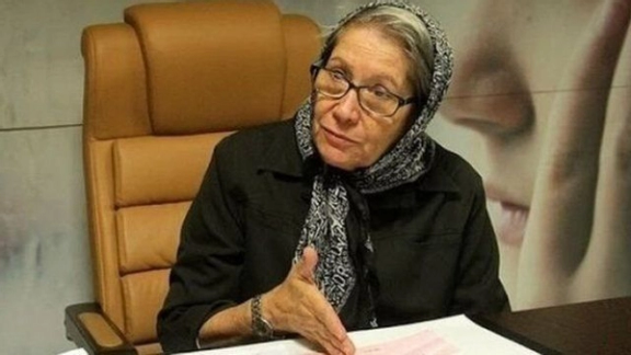 مینو محرز: تمام بیمارستانها پر شده و جا برای بستری وجود ندارد