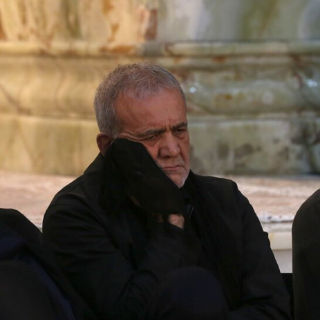 فعال رسانهای نزدیک به پزشکیان: بهخاطر چند نفر کل کابینه را به آتش نکشیم