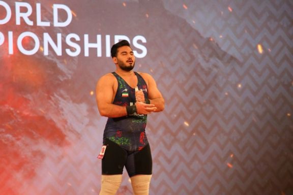 علیرضا نصیری در مسابقات وزنهبرداری قهرمانی جهان، نقره گرفت