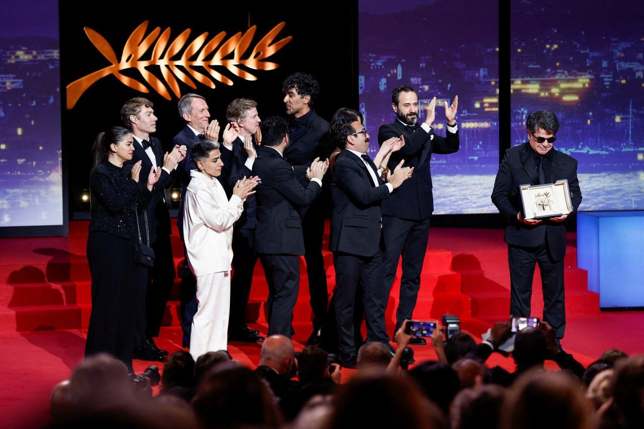 فعالان سیاسی و هنری: نخل طلای کن، تعهد پناهی به ارزش‌های والای انسانی را برجسته می‌کند