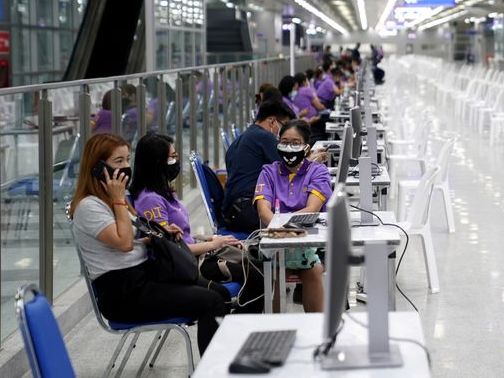 دولت تایلند از تشدید محدودیتهای تردد برای مقابله باکرونا در پایتخت و ۵ استان دیگر خبر داد