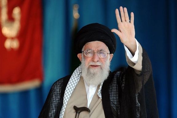 معلم خامنهای: خامنهای انگلیسی یاد میگرفت تا با زائران خارجی مستقیم ارتباط بگیرد