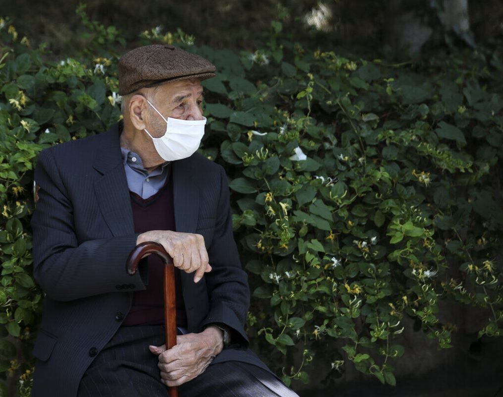 نایب رییس کانون بازنشستگان مشهد: ۶۵ درصد بازنشستگان خراسان رضوی حداقل‌بگیر هستند