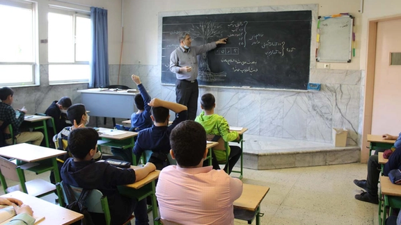 رییس کمیسیون آموزش عالی مجلس: میانگین معدل دانشآموزان کشور ۱۱.۵ است