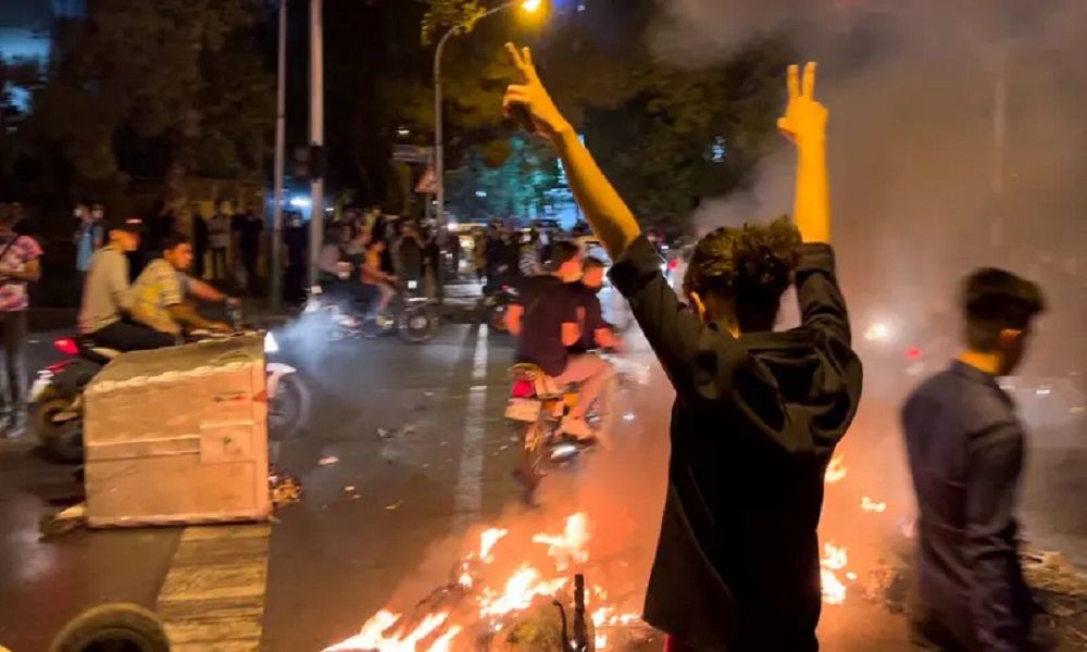 نساء بارزات عالميا يطالبن بطرد إيران من "لجنة المرأة" بالأمم المتحدة