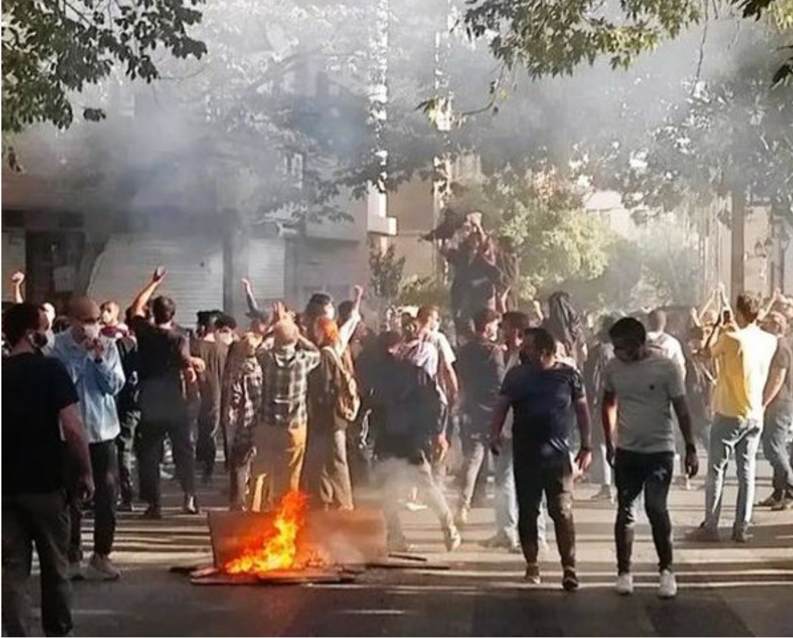 "العفو الدولية": على دول العالم "تحقيق العدالة" بمقاضاة النظام الإيراني لقمعه المتظاهرين