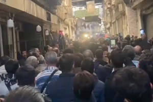 فایننشالتایمز: سقوط ارزش پول ملی عامل اعتراض بازاریان تهران است