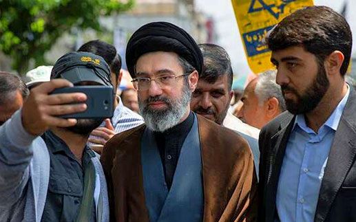 بلومبرگ: مجتبی خامنهای چگونه یک امپراتوری جهانی املاک ساخت