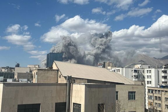 ترامپ: با کسی در ایران گفتوگو میکنیم که او را رهبر واقعی میدانم