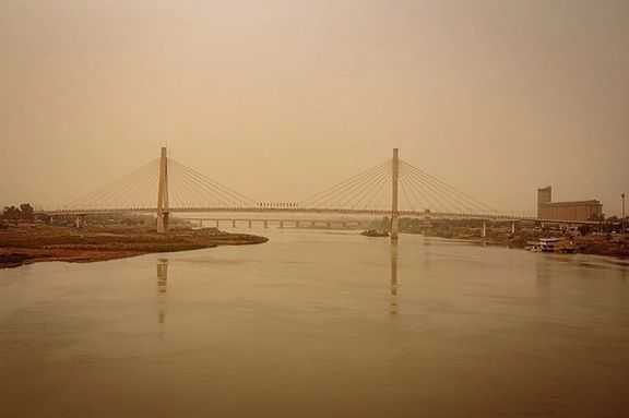 به دلیل آلودگی هوا، مدارس ابتدایی ۱۲ شهر خوزستان در نوبت صبح سهشنبه تعطیل است