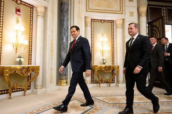 مارکو روبیو، وزیر خارجه آمریکا و مایک والتز، مشاور امنیت ملی کاخ سفید، در دور قبلی مذاکرات در عربستان سعودی